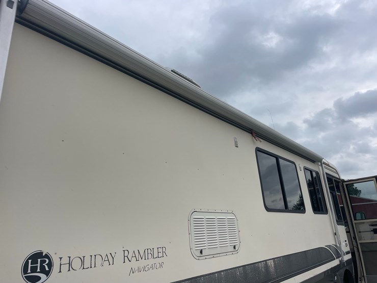 #40221-•-1994-holiday-rambler-s/a-motor-home-vin:-4s7nt9k0xrc015680-image-11