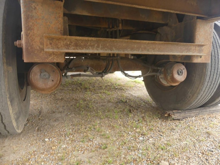 2005-utility-48'-flatbed-image-7