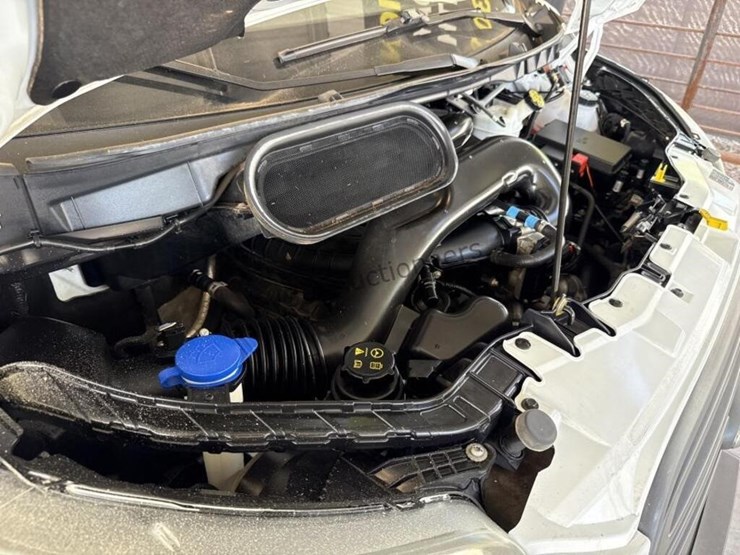 2015-ford-transit-image-15