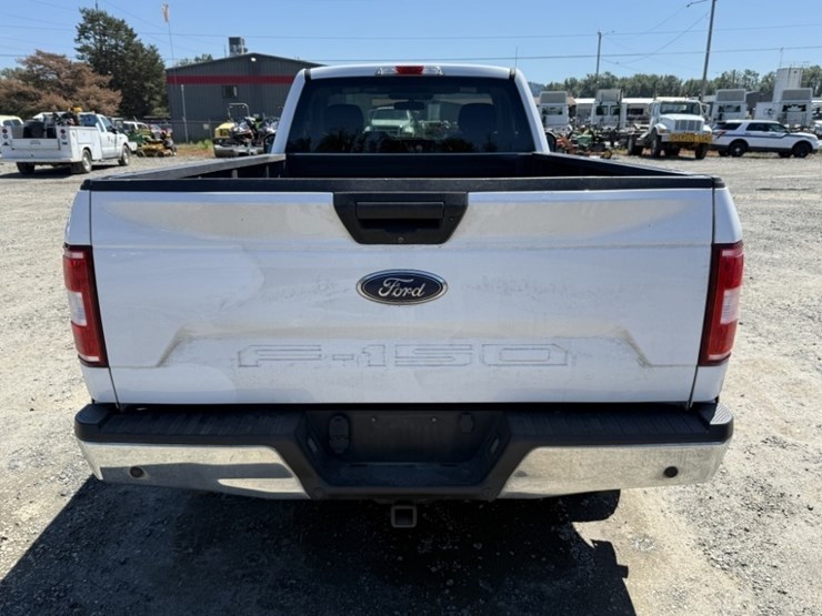 2018-ford-f150-xlt-image-5