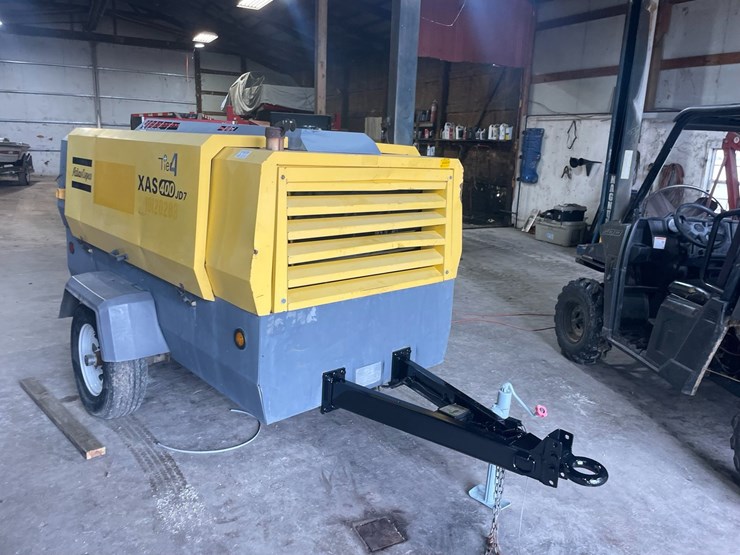 2013-atlas-copco-xas400-image-2
