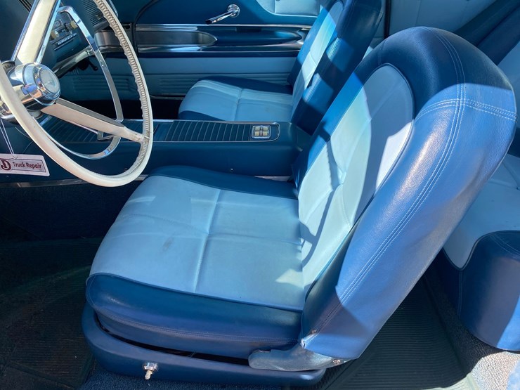 #114-•-1960-ford-thunderbird-(has-wi-title)-(schofield,-wi)-image-41