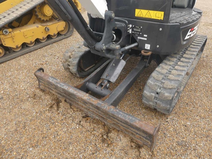 2022-bobcat-e26-image-7