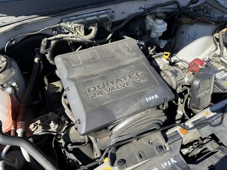 2012-ford-escape-image-11