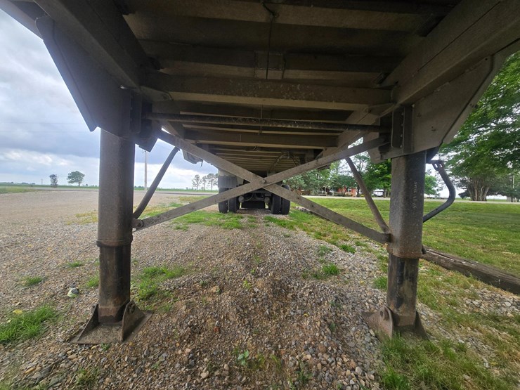 #23255-•-2006-40'-east-manufacturing-end-dump-trailer-image-38