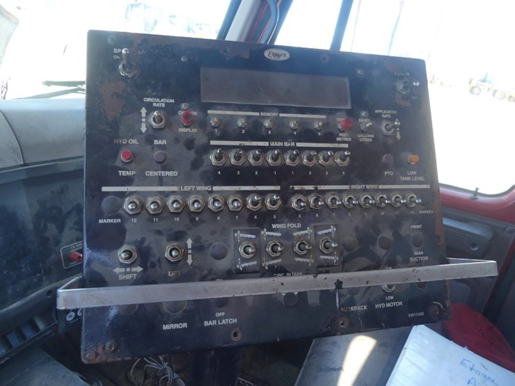 2000-international-4700-image-16
