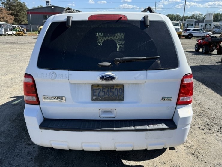 2012-ford-escape-image-5