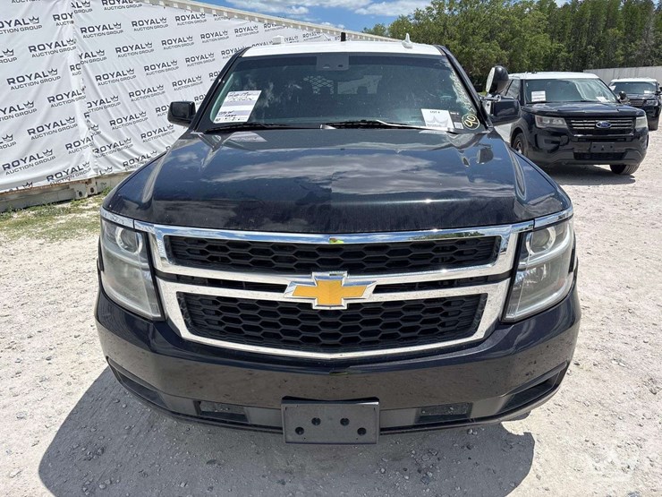 2019-chevrolet-tahoe-image-31