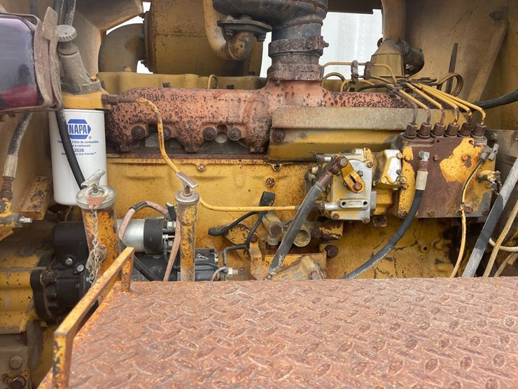 caterpillar-12g-image-15