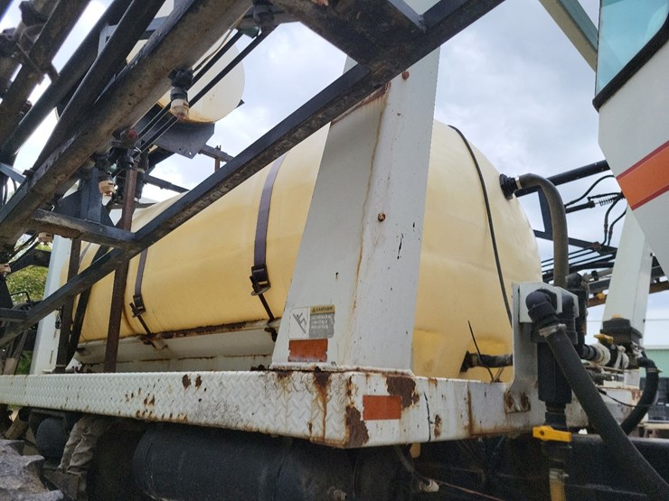 wilmar-765-sprayer-w/sprayer-trailer-image-44
