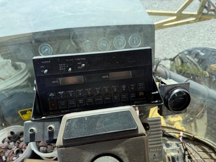 1998-ag-chem-rogator-854-image-27