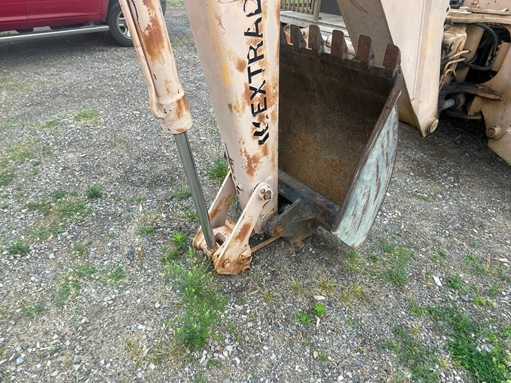 jcb-1550b-image-17