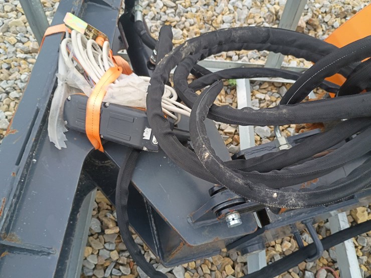 #24733-•-wolverine-stump-grinder-skid-steer-attachment-image-7