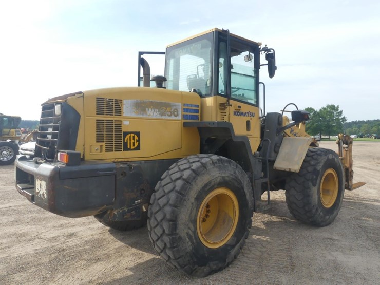 2004-komatsu-wa250-5-image-3