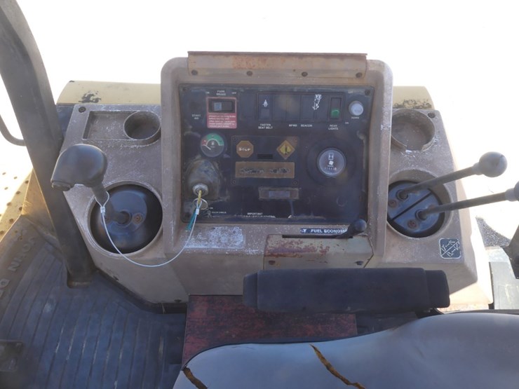 john-deere-310d-image-16