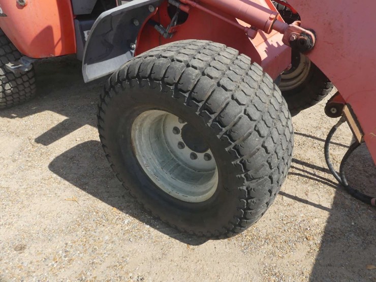 kubota-r520s-image-9