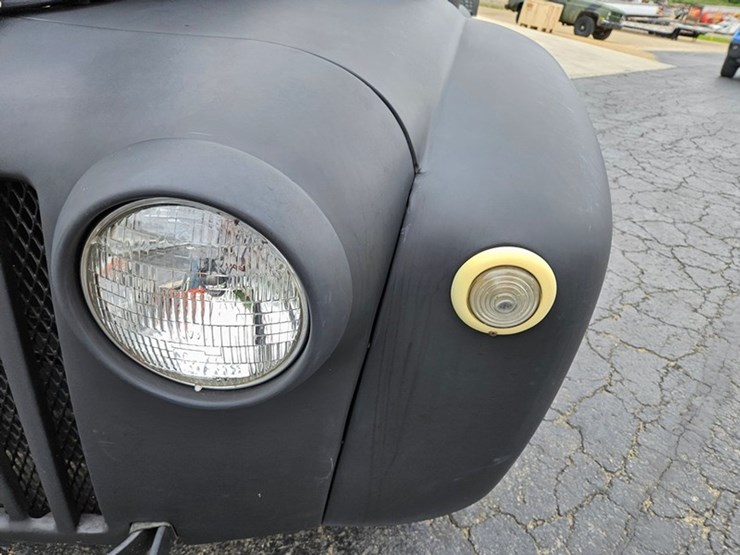 1942-ford-f1-image-11