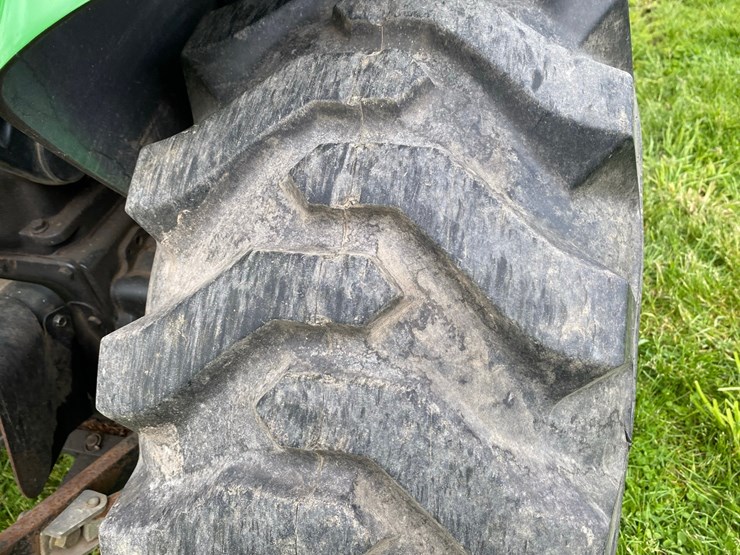 john-deere-4300-image-40