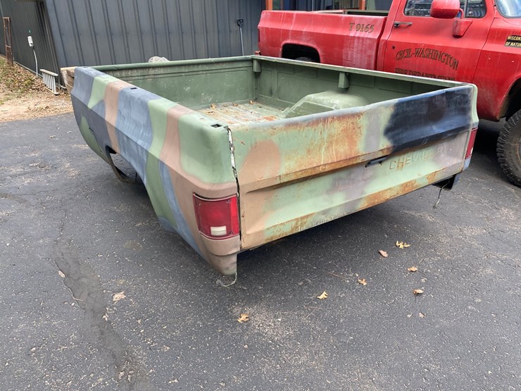 #144-•-1986-chevy-d30-8'-long-box-bed-image-7