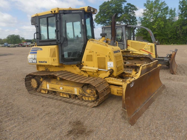 2015-komatsu-d37px-23-image-2