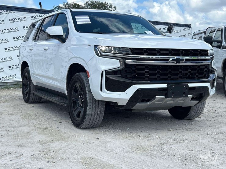 2024-chevrolet-tahoe-image-2