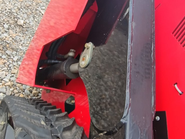 #24717-•-2025-scl-850-mini-skid-steer-image-6