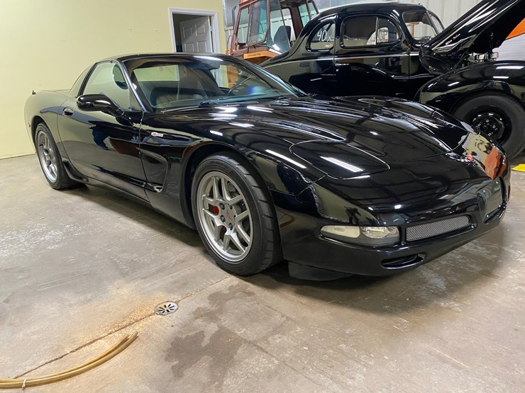 #150-•-2002-corvette-z06-frc-6-speed-(has-wi-title)-(schofield,-wi)-image-4