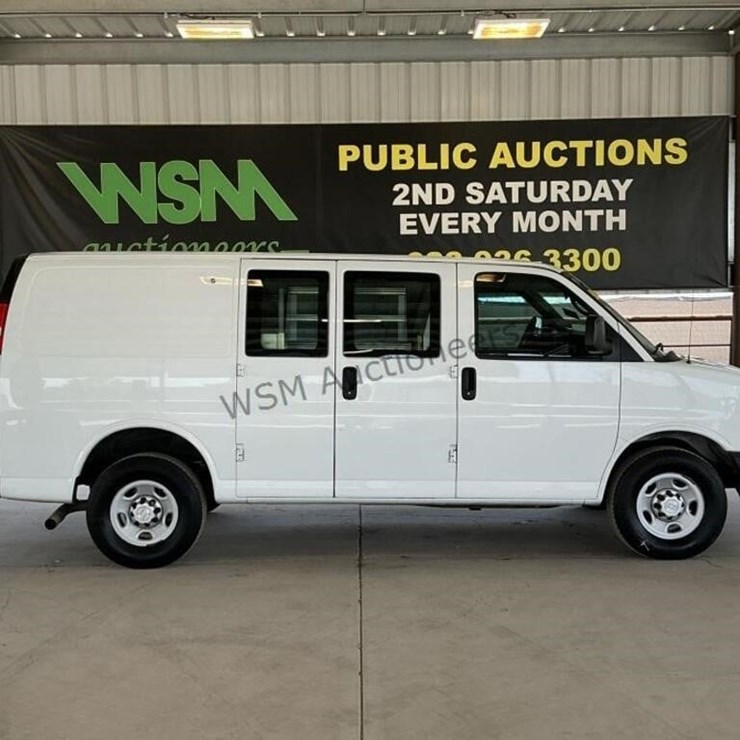2015 CHEVROLET EXPRESS 2500