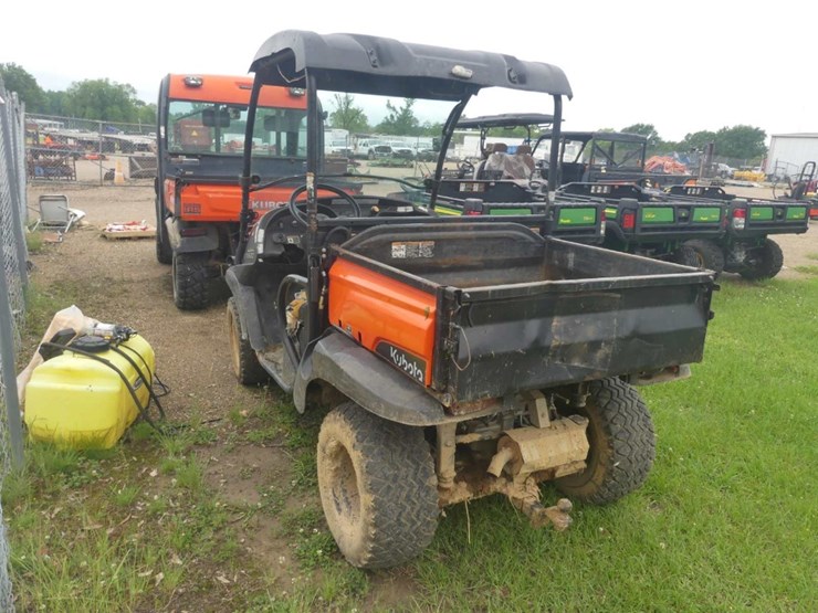 2021-kubota-rtv520-image-4