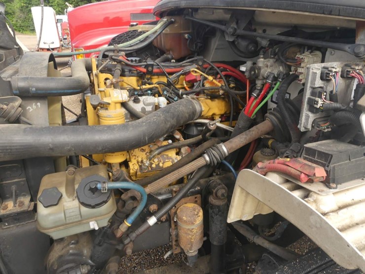 2004-caterpillar-c7-image-9