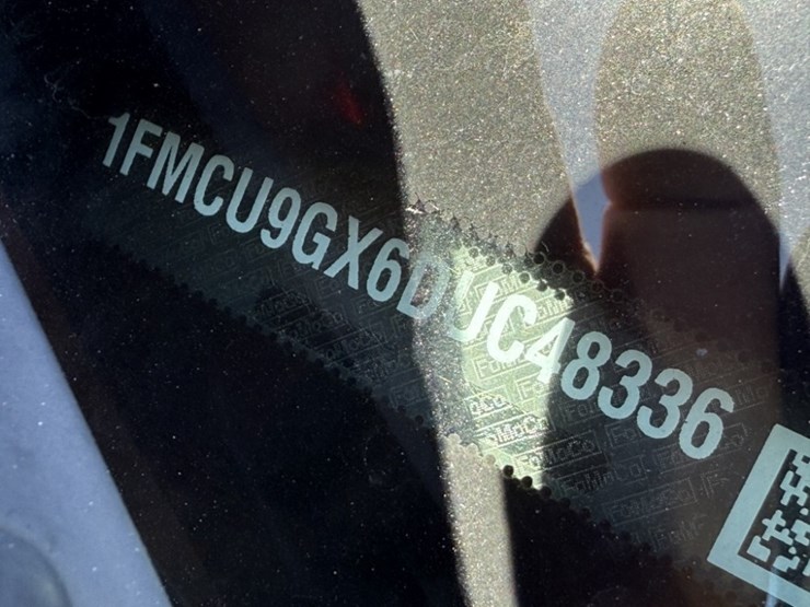 2013-ford-escape-image-9