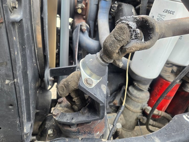 #24355-•-2004-mack-cv713-granite-dump-truck-image-56