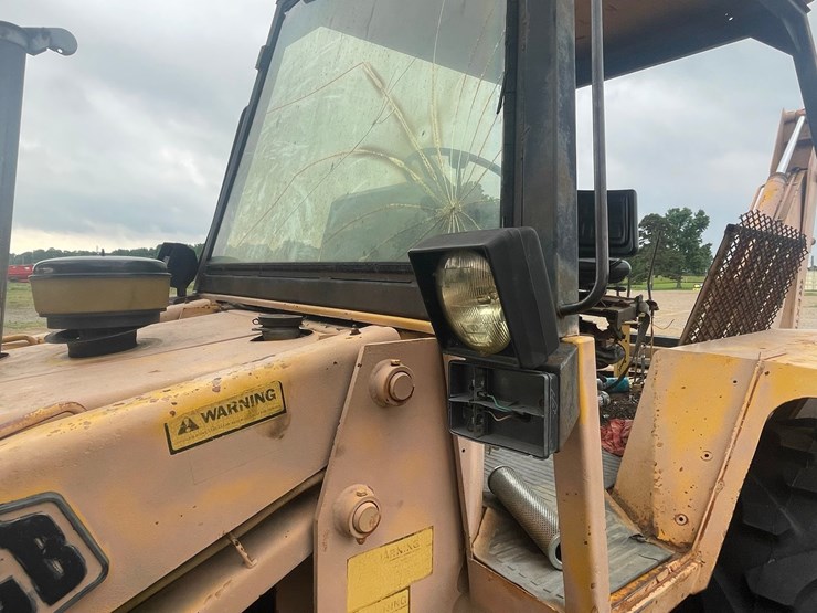 jcb-1550b-image-45