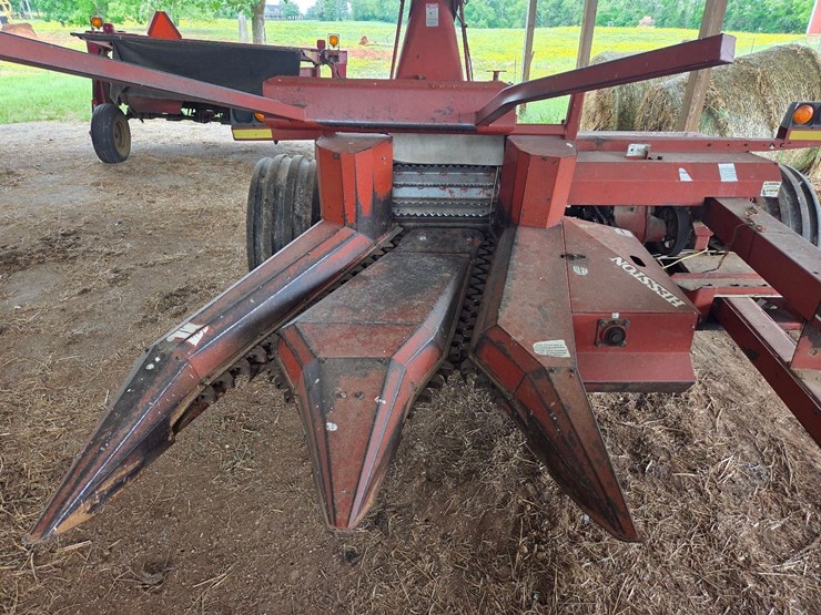 hesston-7500-image-5