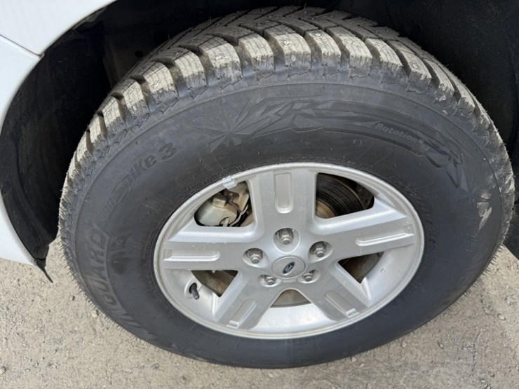 2012-ford-escape-hybrid-image-14
