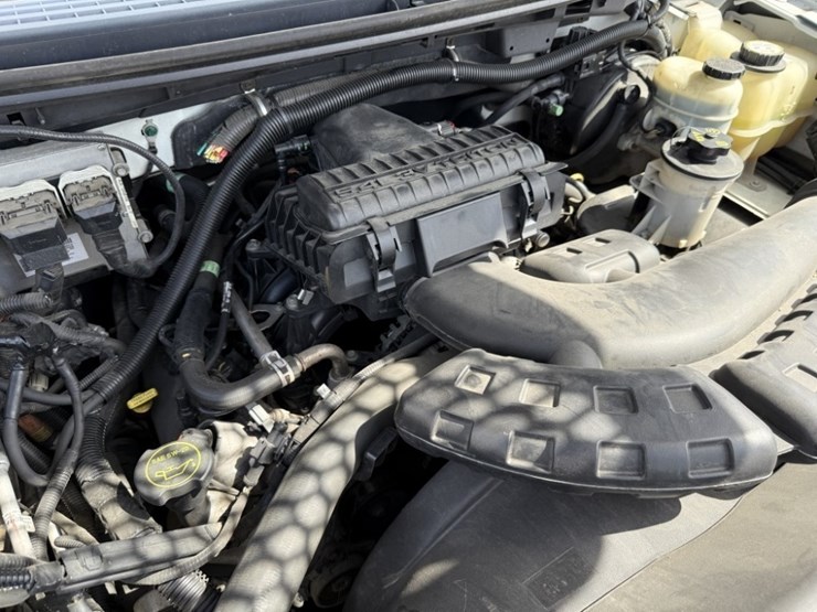 2004-ford-f150-image-11