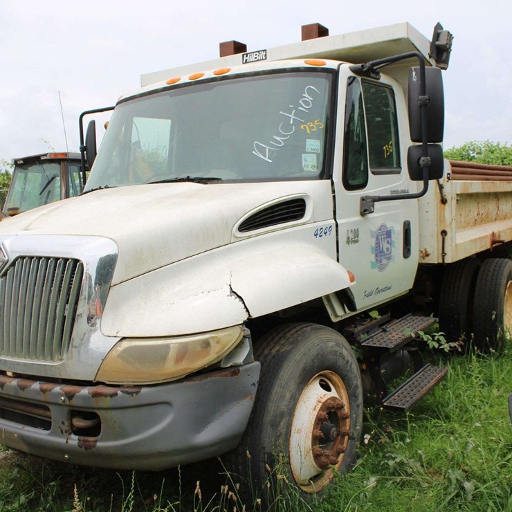 2006 INTERNATIONAL DURASTAR 4200