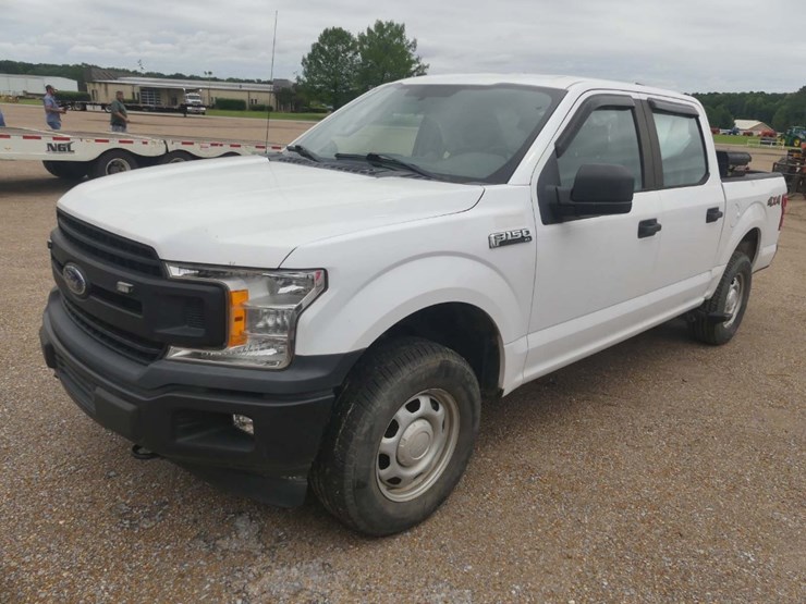 2017-ford-f150-image-1