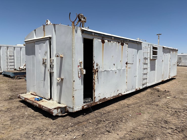 40’-x-10’-x-11’-mud-house-image-3