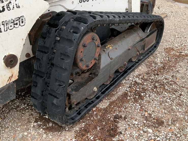 2016-bobcat-t650-image-33