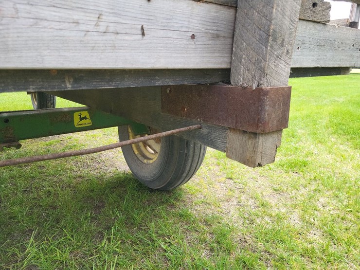 hay-wagon-w/john-deere-running-gear-image-24
