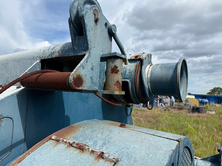 national-110-ue-drilling-drawworks-image-17