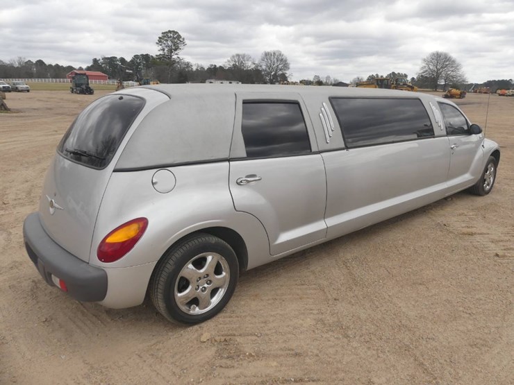 2001-chrysler-pt-cruiser-image-3