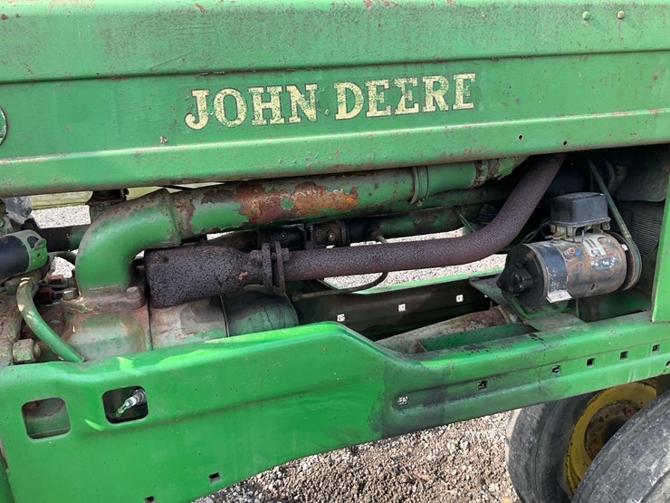 john-deere-b-image-13