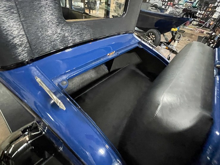 1928-ford-model-a-image-31