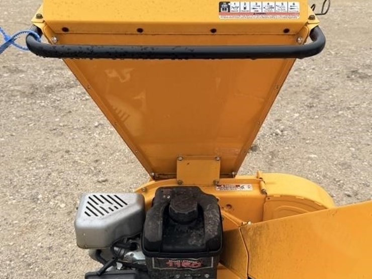 l3---cub-cadet-chipper-image-8