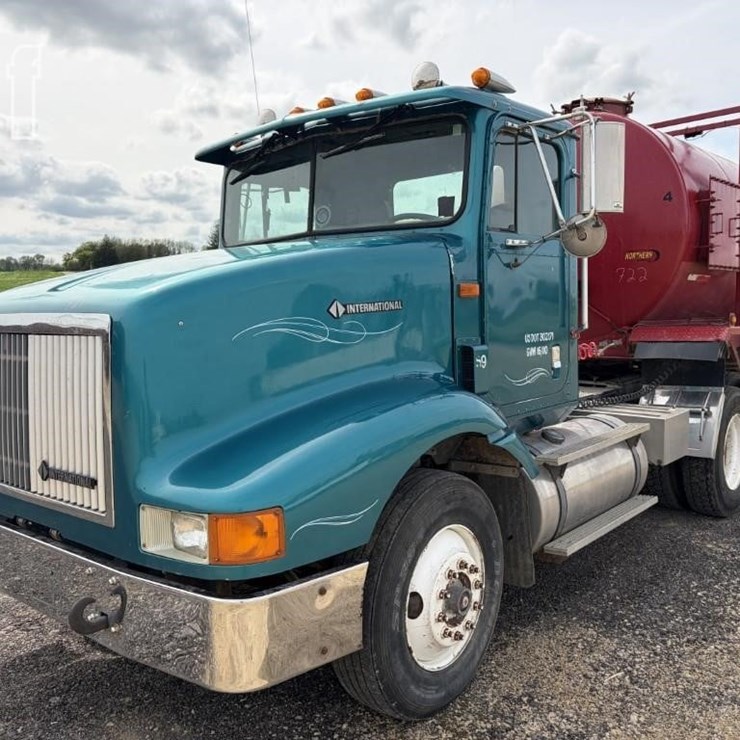 1993 INTERNATIONAL 9200