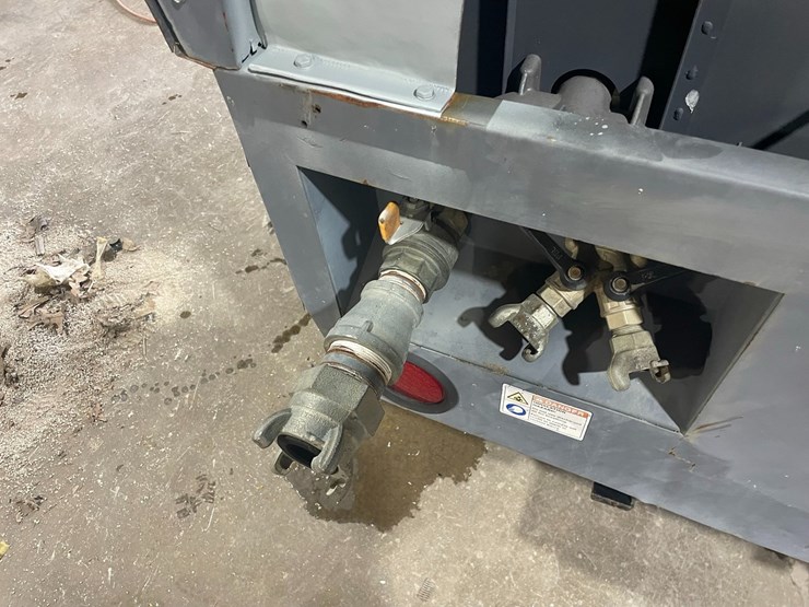 2013-atlas-copco-xas400-image-8