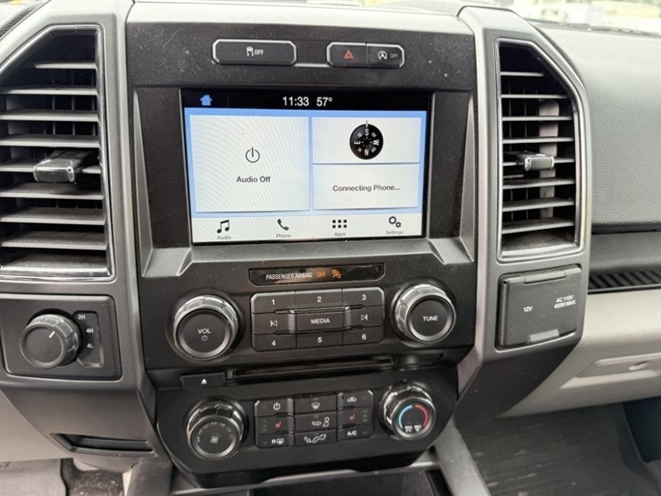 2017-ford-f150-image-31