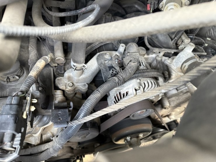 2013-ford-e350-image-14